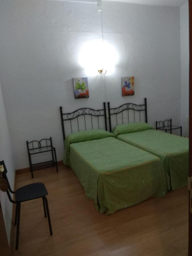 Pension Carretero Caces Kültér fotó