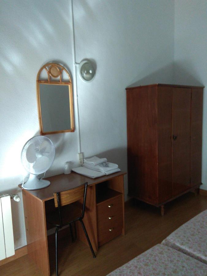 Pension Carretero Caces Kültér fotó