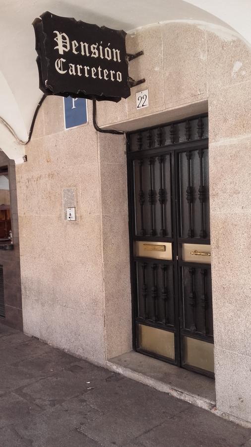 Pension Carretero Caces Kültér fotó