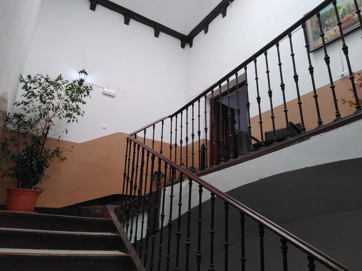 Pension Carretero Caces Kültér fotó